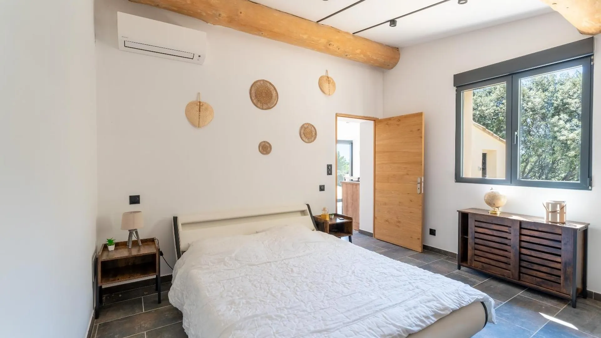 Holiday home Mas De L'Acqueduc Villa Le Barroux France