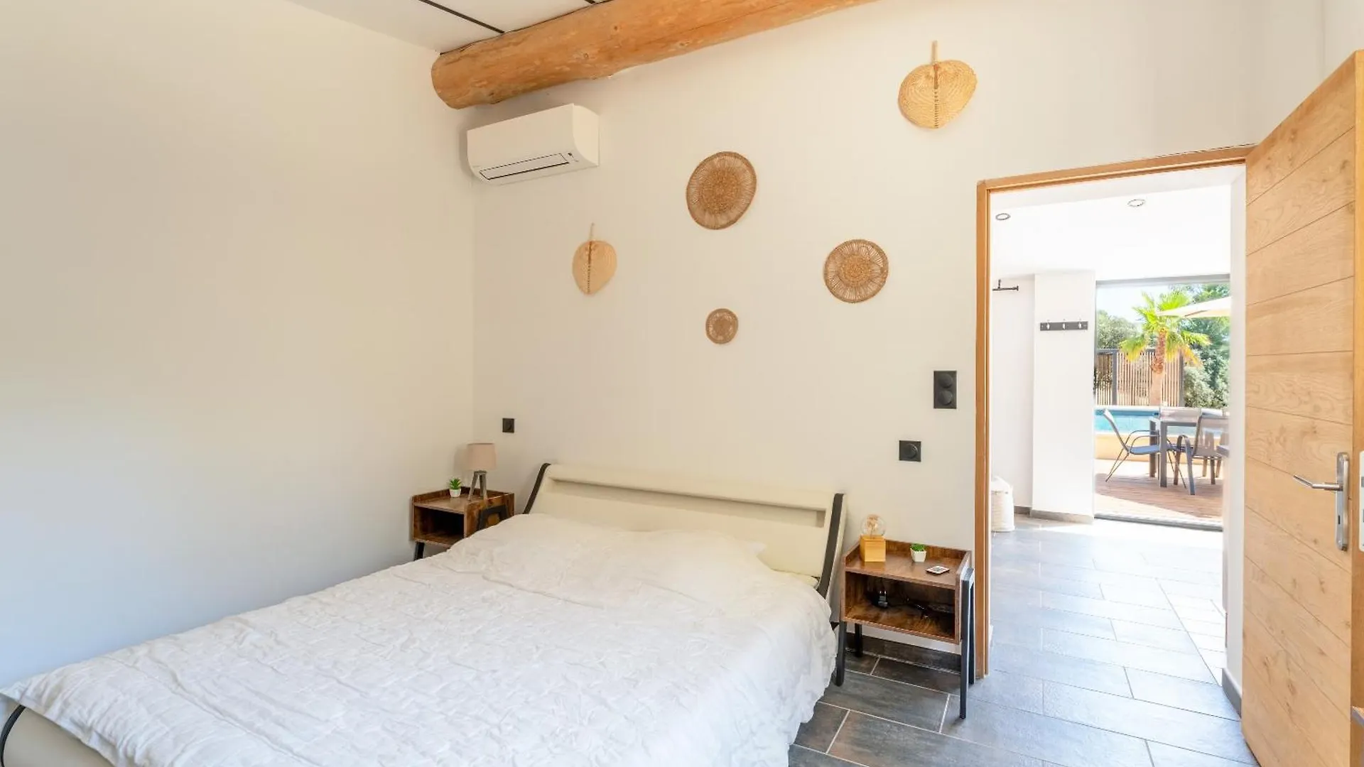 Holiday home Mas De L'Acqueduc Villa Le Barroux